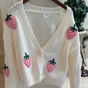 Chic Cream Cardigan with Pink Strawberry Accents